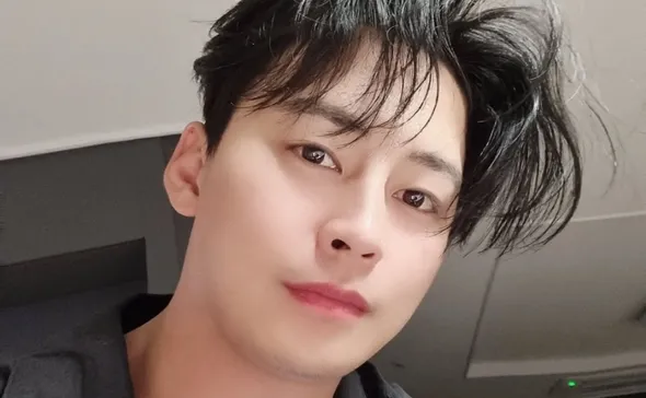 Imagem ilustrativa da imagem Ator sul-coreano Jung Eun-woo morre aos 40 anos