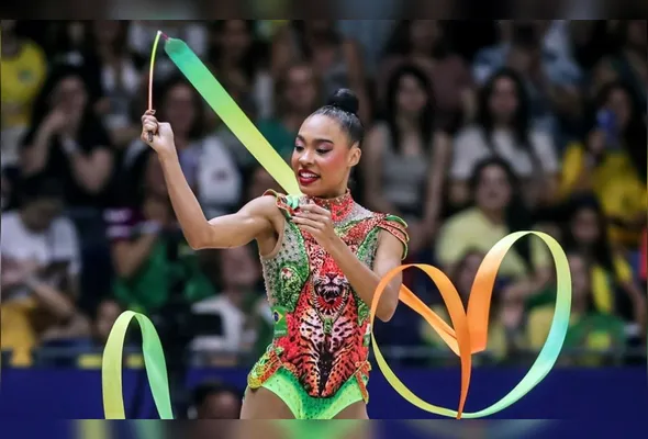 Imagem ilustrativa da imagem Capixaba Geovanna Santos conquista medalha na Copa do Mundo de ginástica rítmica