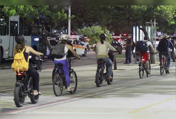 Imagem ilustrativa da imagem Idade mínima e velocidade: Câmara de Vitória aprova regras para bikes elétricas