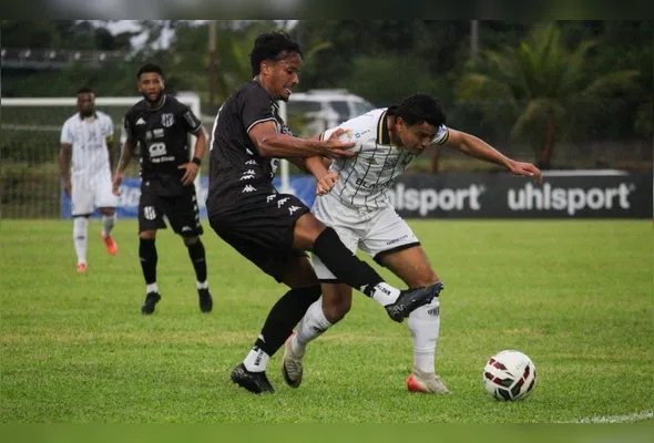 Imagem ilustrativa da imagem Rio Branco cede empate ao Democrata e vai para o clássico sob pressão