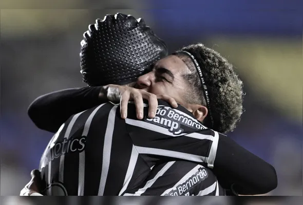 Imagem ilustrativa da imagem Rio Branco estreia na Copa ES com grande vitória