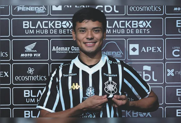 Imagem ilustrativa da imagem “Sou um lateral que gosta de apoiar bastante”, diz Kaio Cristian