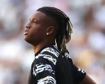 Imagem ilustrativa da imagem Com 12 jogos no Brasileirão, Danilo é cortado de Botafogo x Corinthians