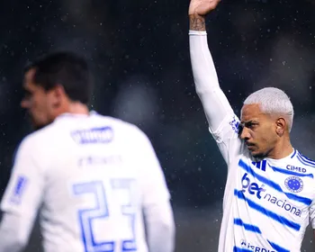 Imagem ilustrativa da imagem Cruzeiro encara Boca Juniors para garantir vaga e eliminar gigante da Libertadores