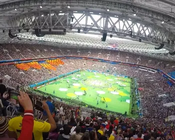 Imagem ilustrativa da imagem Emprego dos sonhos? TV dos EUA anuncia vaga para ver jogos da Copa por R$ 247 mil