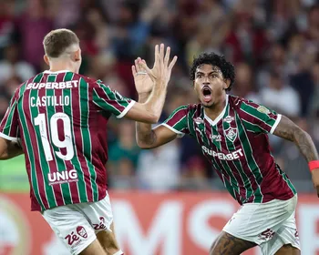 Imagem ilustrativa da imagem Fluminense flerta com eliminação, mas vence o Bolívar e segue vivo na Libertadores