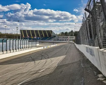 Imagem ilustrativa da imagem Pilotos unidos para salvar autódromo na Serra