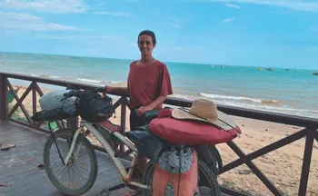 Imagem ilustrativa da imagem De bicicleta pelo Brasil, argentina se declara ao ES: "Apreciei a energia"