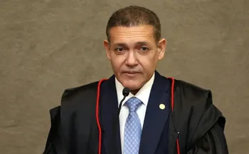 Imagem ilustrativa da imagem Desafio do TSE é conter uso ilegal de IA na eleição, diz Nunes Marques