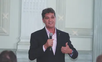 Imagem ilustrativa da imagem “Não há risco de colapso financeiro para o Estado”, diz governador