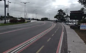 Imagem ilustrativa da imagem Ponte de Camburi é liberada para pedestres e ciclistas após conclusão de obras