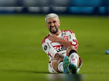 Luiz Araújo só teve o trabalho de empurrar para o gol livre e abrir o placar, aos 32