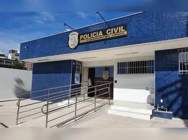 Homem foi localizado em sua casa e detido. O cachorro foi levado para um lar acolhedor