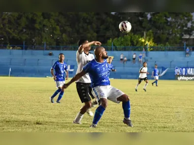 Spinelli comemora seu gol marcado na partida de ida contra o Paysandu