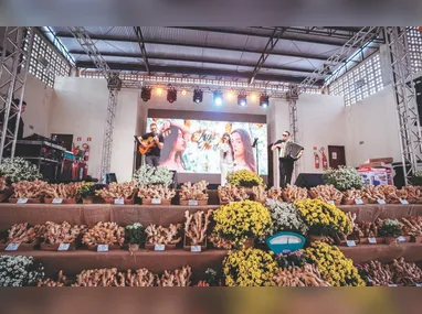 Banda Casaca sobe ao palco do festival amanhã e promete esquentar o clima com o seu pop rock regional