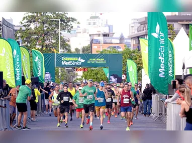 Artur Jorge e Eduardo Domínguez vivem momentos opostos com seus clubes