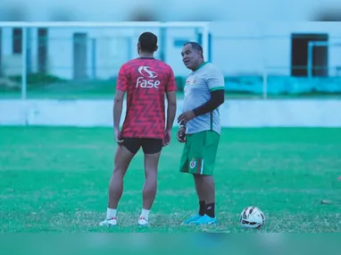 Renato Gaúcho vai ter a missão de enfrentar o Flamengo nesse domingo