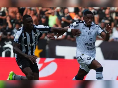 Botafogo venceu o Racing por 2 a 1