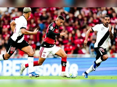 Com a vitória, Internacional chega aos 17 pontos e sobe para o meio da tabela