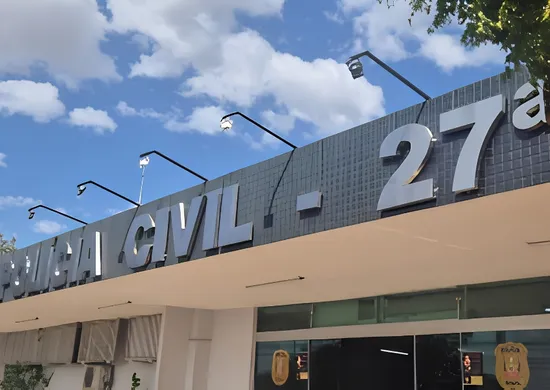 Imagem ilustrativa da imagem Baleado, homem sobrevive a ataque, abre fogo contra multidão e fere 3 no DF