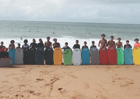 Imagem ilustrativa da imagem Bodyboarding vira projeto escolar em Vila Velha