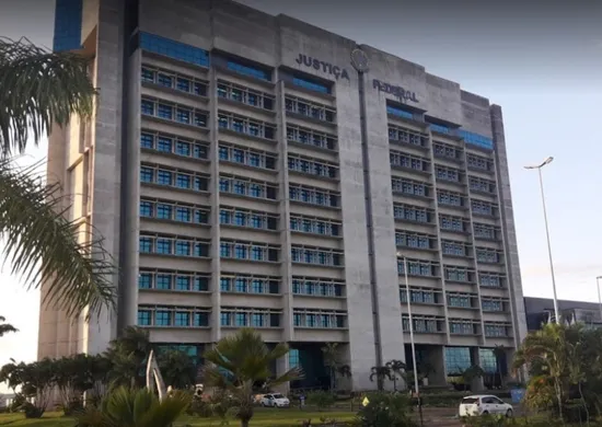 Imagem ilustrativa da imagem Justiça Federal em Pernambuco abre seleção para estagiários com bolsa de R$ 1,2 mil