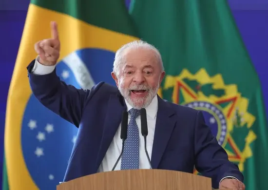 Imagem ilustrativa da imagem Lula diz que criará Ministério da Segurança após Senado aprovar PEC