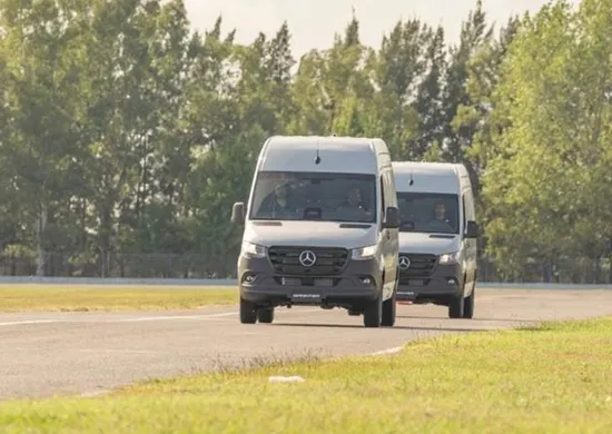 Imagem ilustrativa da imagem Mercado global de vans cresce e impulsiona nova Sprinter automática no ES