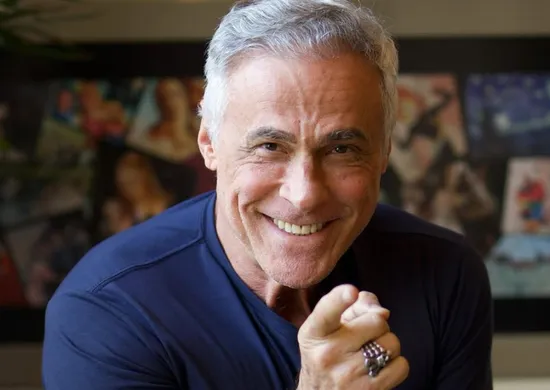 Imagem ilustrativa da imagem Oscar Magrini fala sobre desejo de voltar às novelas