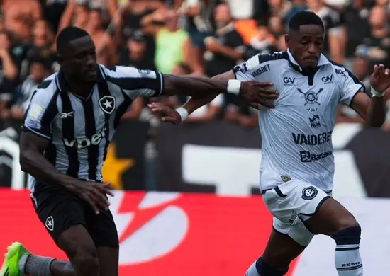 Imagem ilustrativa da imagem Remo vence de virada e derruba sequência invicta do Botafogo