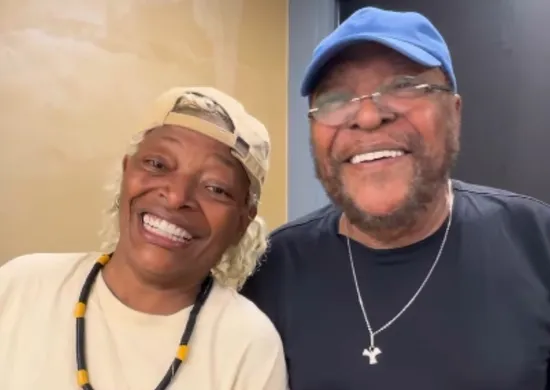 Imagem ilustrativa da imagem Saber parar é uma virtude, diz Martinho da Vila sobre última turnê, com Mart'nália