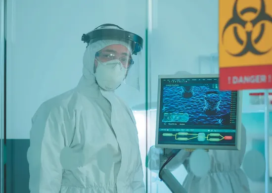 Imagem ilustrativa da imagem Surto de ebola pode se espalhar e chegar ao Brasil?