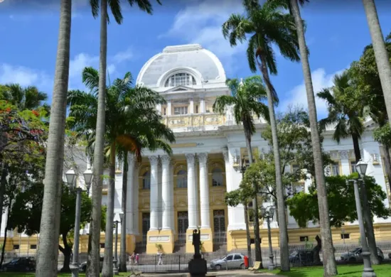 Imagem ilustrativa da imagem TJPE mantém tarifa de ônibus mais cara na Região Metropolitana do Recife