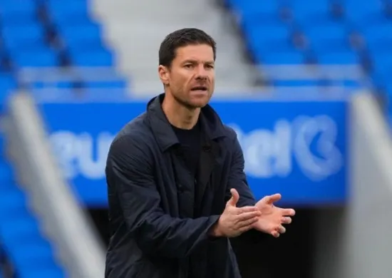 Imagem ilustrativa da imagem Xabi Alonso é anunciado pelo Chelsea e fala em ‘lutar por títulos’