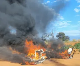 Imagem ilustrativa da imagem Avião de pequeno porte cai em Mogi Mirim e deixa uma pessoa morta