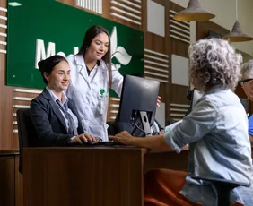 Imagem ilustrativa da imagem MedSênior abre mais de 400 vagas de emprego no país, 145 delas em Vitória
