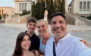 Imagem ilustrativa da imagem Ana Hickmann abre álbum de férias na Grécia com Edu Guedes e os filhos