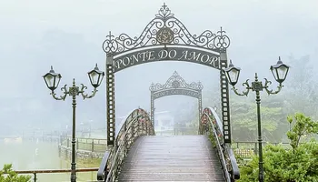 Santa Teresa: pisa da uva e ponte do amor na Rota do Caravaggio