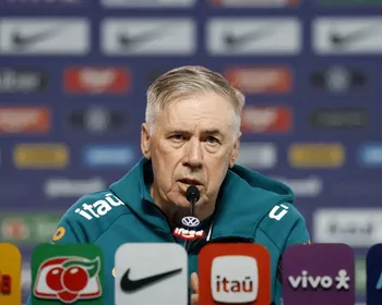 Imagem ilustrativa da imagem Ancelotti vê Neymar em condição de jogo e acena com Rayan titular
