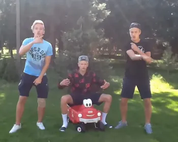 Imagem ilustrativa da imagem Após eliminar Brasil, Haaland vê música gravada na adolescência bombar na Noruega