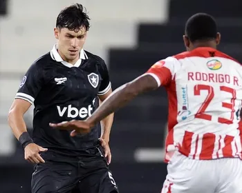 Imagem ilustrativa da imagem Botafogo demora, mas atropela Petrolero e encaminha vaga na Sul-Americana