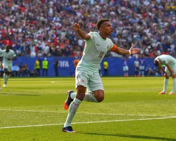 Imagem ilustrativa da imagem França vence Marrocos e vai à semifinal da Copa graças a Mbappé e Dembelé