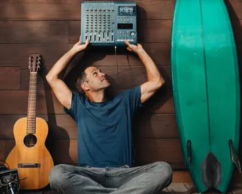 Imagem ilustrativa da imagem Jack Johnson anuncia três shows no Brasil em fevereiro de 2027