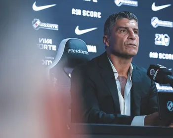 Imagem ilustrativa da imagem Nova era em São Januário: quem é o novo treinador do Vasco