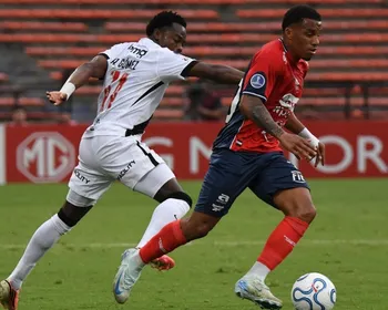 Imagem ilustrativa da imagem Vasco empata no fim contra o Independiente Medellín e define vaga na Sul-Americana