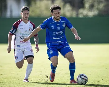 Imagem ilustrativa da imagem Vitória não segura vantagem e dá adeus à Série D