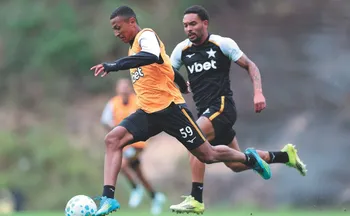 Imagem ilustrativa da imagem Botafogo mira controle da SAF após acusação de desvio de aporte ao Lyon