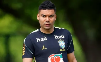 Imagem ilustrativa da imagem Casemiro acerta com Inter Miami e deve jogar com Messi