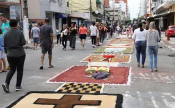 Imagem ilustrativa da imagem Corpus Christi: veja ruas interditadas para montagem de tapetes em Vila Velha