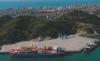 Imagem ilustrativa da imagem Empresa confirma novo porto em Vila Velha com 625 empregos
